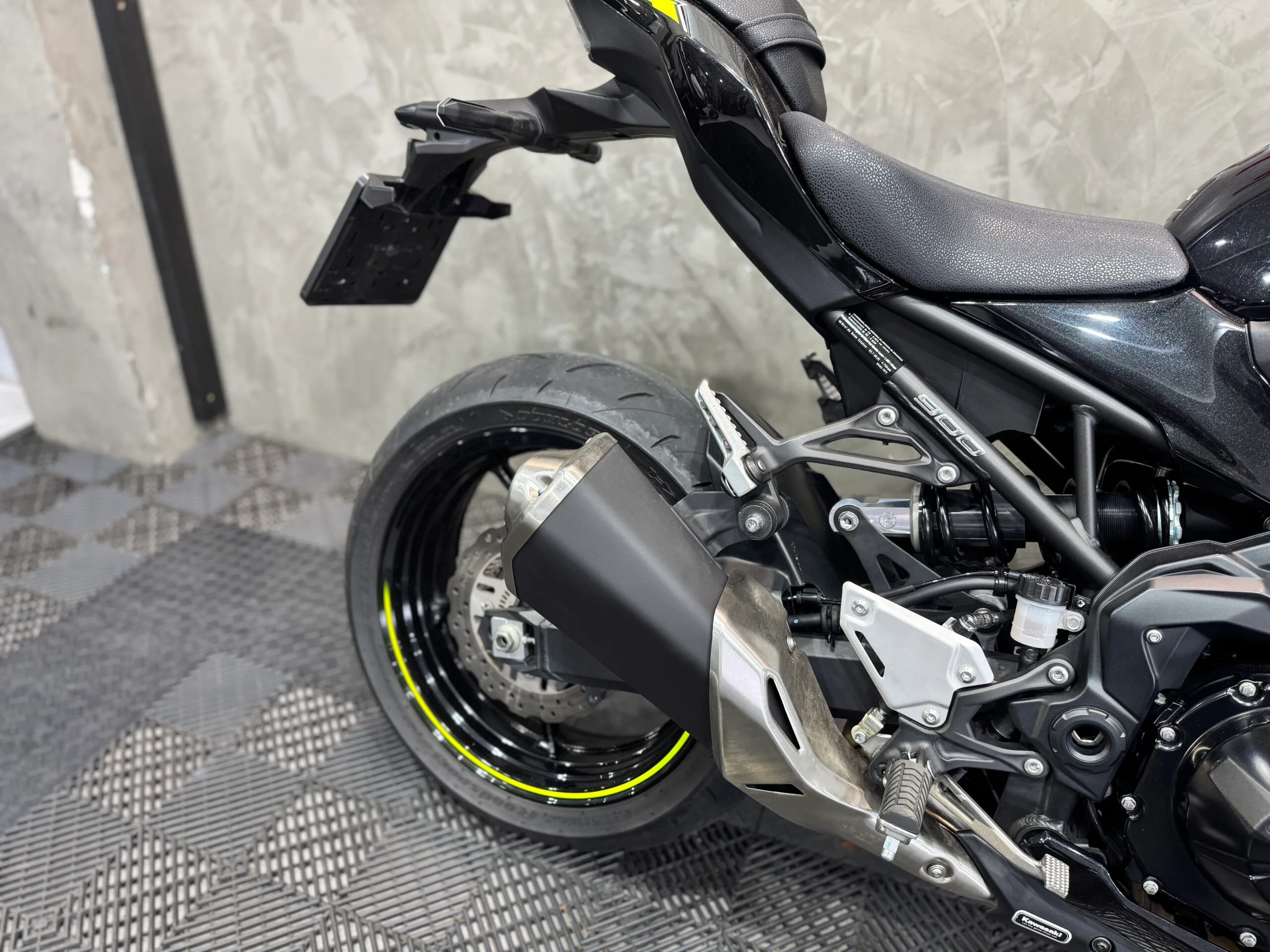 KAWASAKI Z900 2025 - Monte Sinai