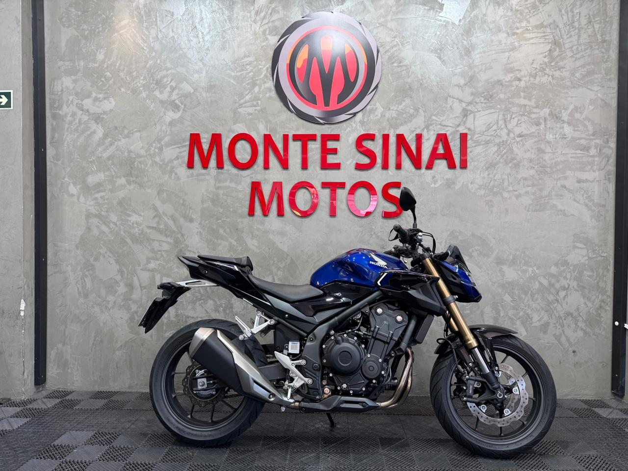 WhatsApp Image 2025-12-04 at 08.55.17 (1)